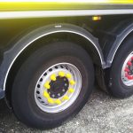 Nakładki na szpilki ze wskaźnikiem u podstawy 32mm, kolor żółty i czerwony