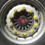 Żółty wskaźnik luźnej nakrętki srednica 27mm Żółty wskaźnik luźnej nakrętki srednica 27mm